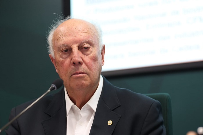 Ronei Volpi, presidente da Comissão Nacional de Pecuária de Leite da CNA