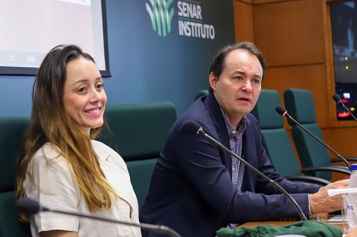 Eduarda Lee, assessora técnica da CNA, e Nelson Perez, presidente da Comissão Nacional de Cana-de-Açúcar