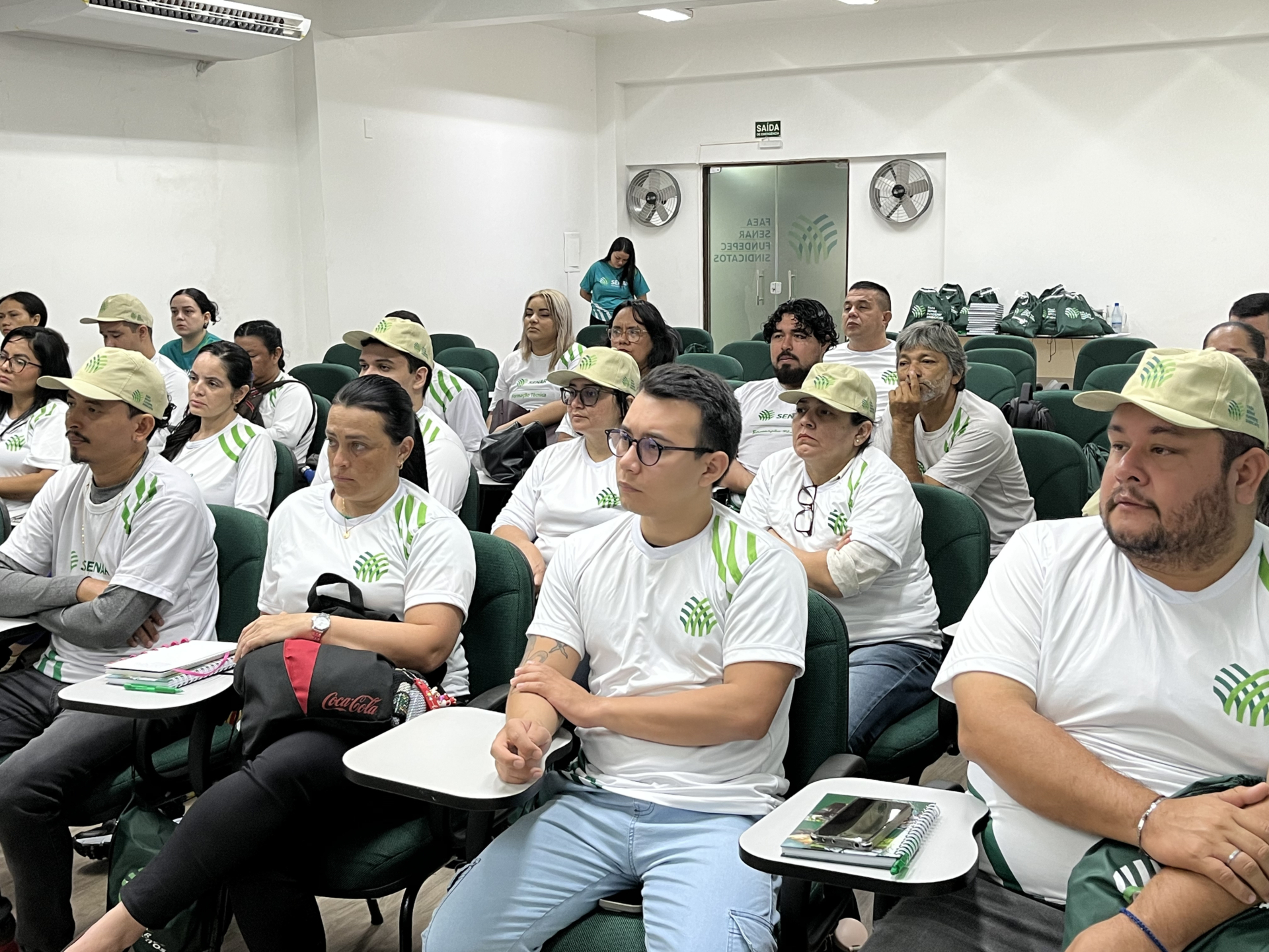 FOTO APOIO TURMA jpg