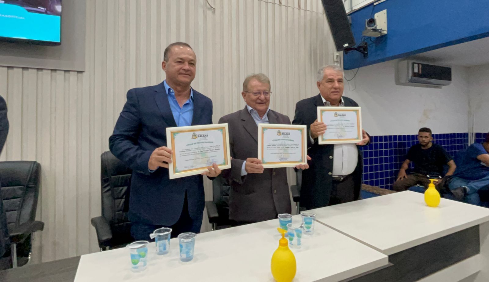 Raimundo Coelho recebeu o título juntamente com os empresários Roberto Ferreira e José Henrique Brandão