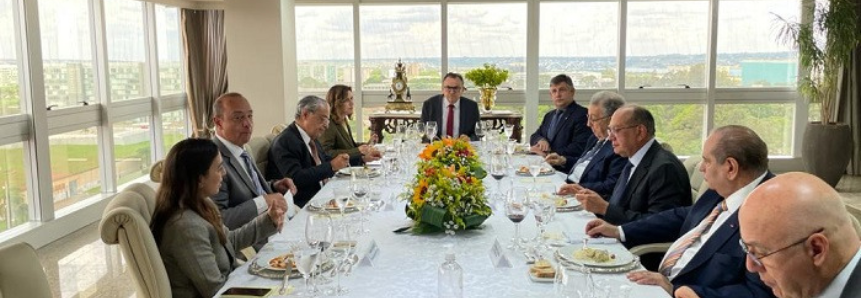 Confederações empresariais se reúnem com ministro Gilmar Mendes