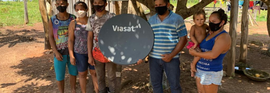 CNA e Viasat garantem condições de estudo para jovem da zona rural do Pará