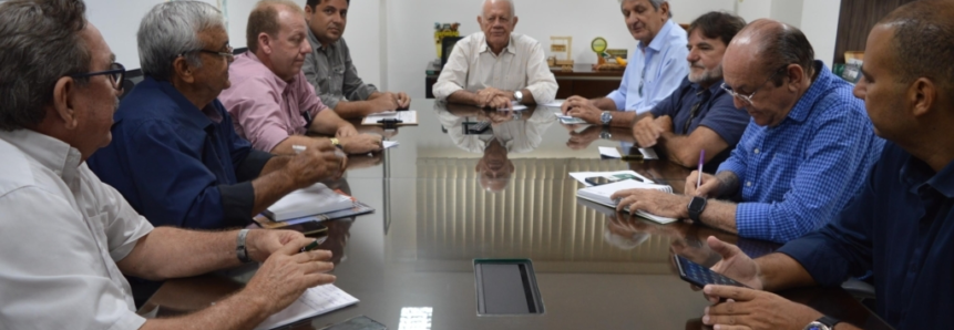 FAEC solicita mais polos de distribuição da CONAB para o Ceará