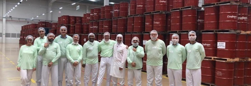CNA participa de visitas técnicas a empresas de mel e derivados em SC