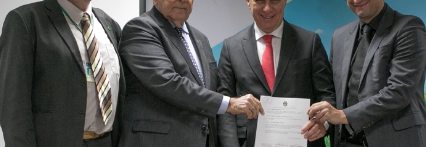 CNA assina termo de cooperação técnica para modernizar defesa agropecuária brasileira
