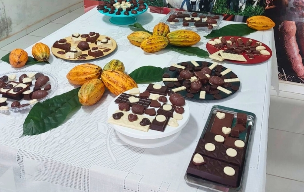 Mesa de chocolate produzido pela turma. Faepa-PA
