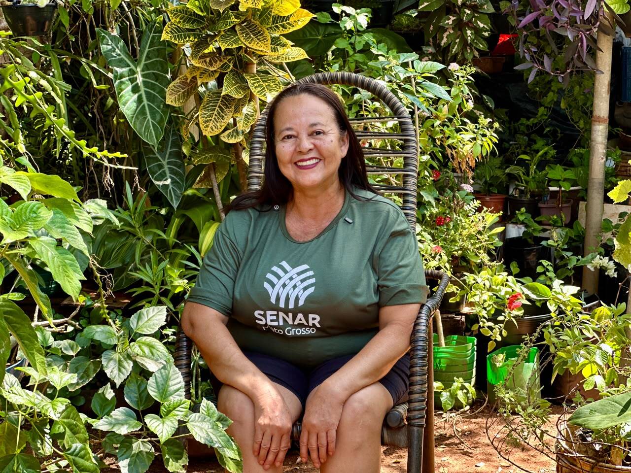 Assistência técnica do Senar MT ajuda produtora a transformar cultivo de flores em negócio