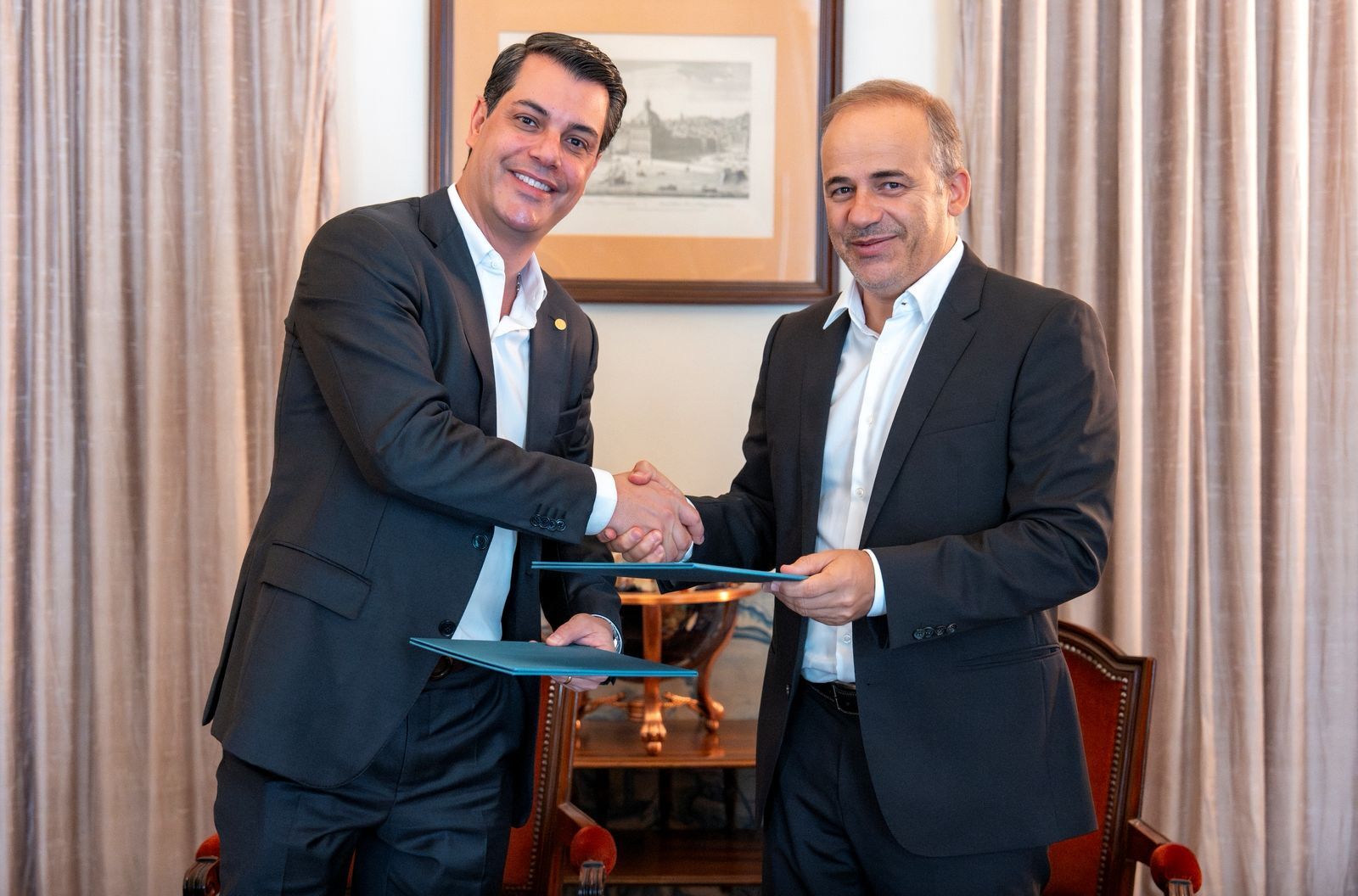 Sistema Faep renova parceria com Universidade Aberta, de Portugal