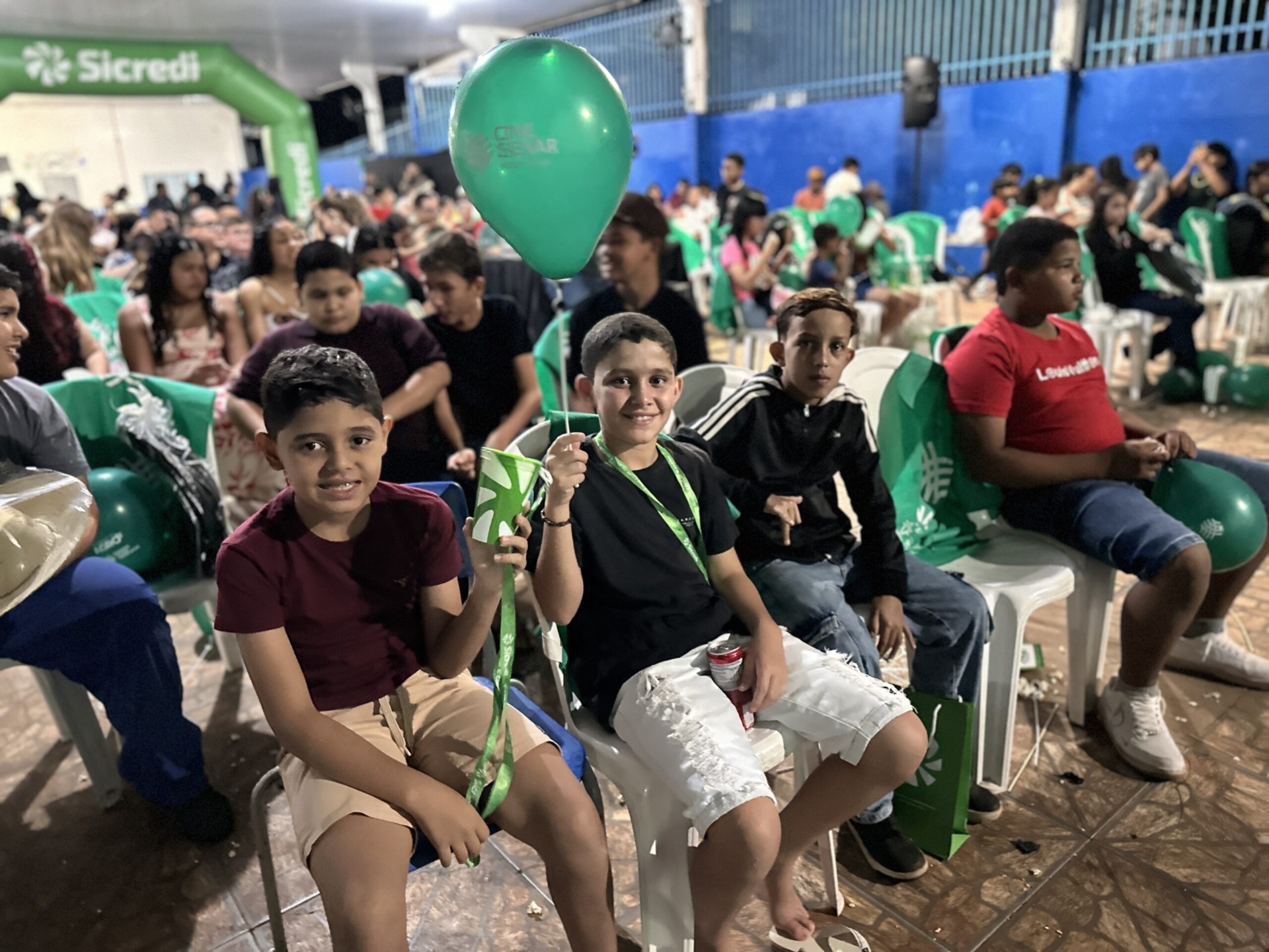 Cine Senar leva experiência do cinema para crianças do Distrito de São Jorge, em Tangará da Serra