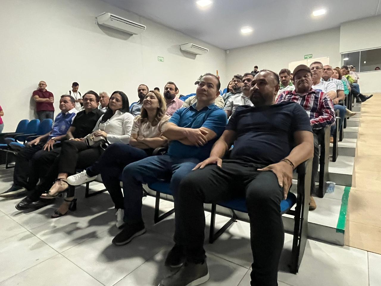 A presidente da AL-MA, Iracema Vale, e os deputados estaduais Antônio Pereira, Rildo Amaral e Roberto Costa, estiveram presentes