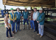 Produtor rural assistido pela ATeG em Boca do Acre recebe visita técnica de gestores do Senar Amazonas