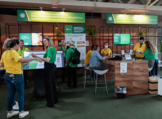 Produtores rurais conhecem trabalho e ações do Sistema CNA/Senar no Encontro Nacional do Agro