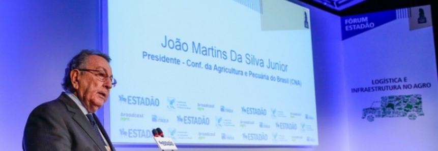Presidente da CNA diz que logística brasileira precisa de novo olhar e novas soluções
