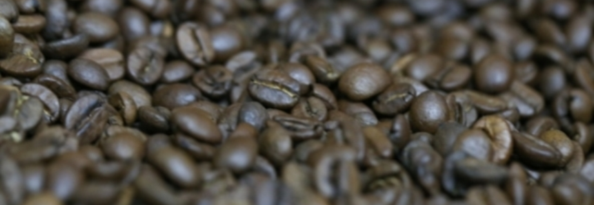 Café: Bolsa de Nova York cai mais de 100 pts nesta tarde de 3ª após se aproximar de US$ 1,35/lb