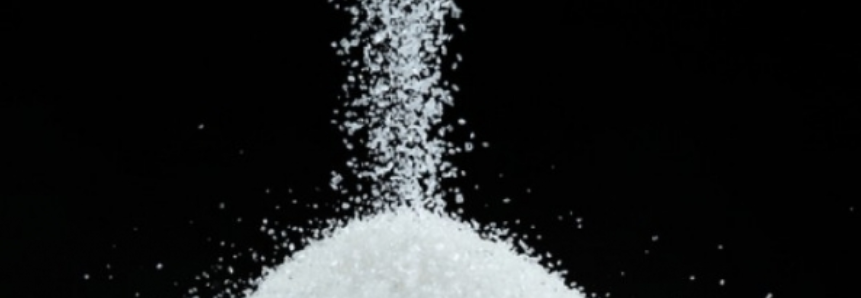 Açúcar/Cepea: Disponibilidade elevada e recuo de compradores mantêm preços em queda