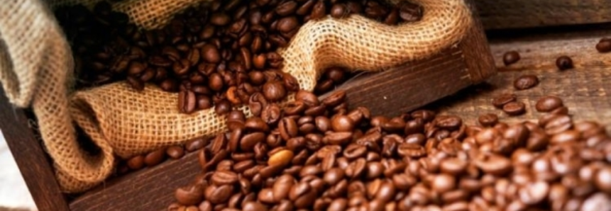 Exportações de café verde do Brasil caem quase 10% em 2016, diz Cecafé
