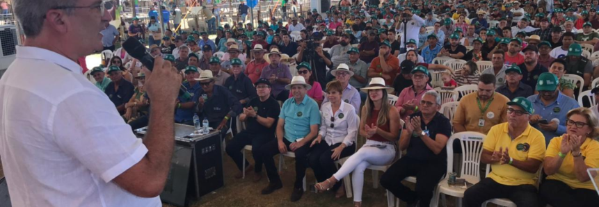 Encontro de Produtores Rurais reúne centenas de agropecuaristas em Tauá, no Ceará