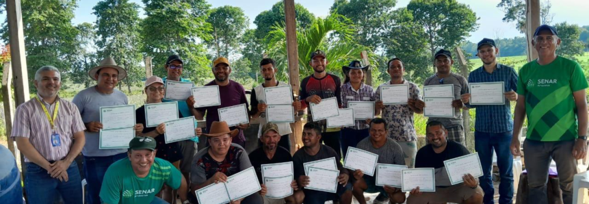 Produção de feno e capineira aplicada à bovinocultura no período de seca é tema de treinamento inovador realizado pelo Senar Amazonas