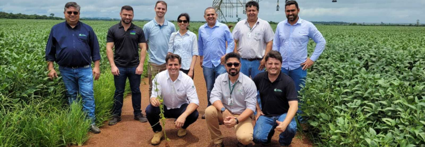 Representantes da Embaixada Americana visitam lavouras de soja no sul do Tocantins