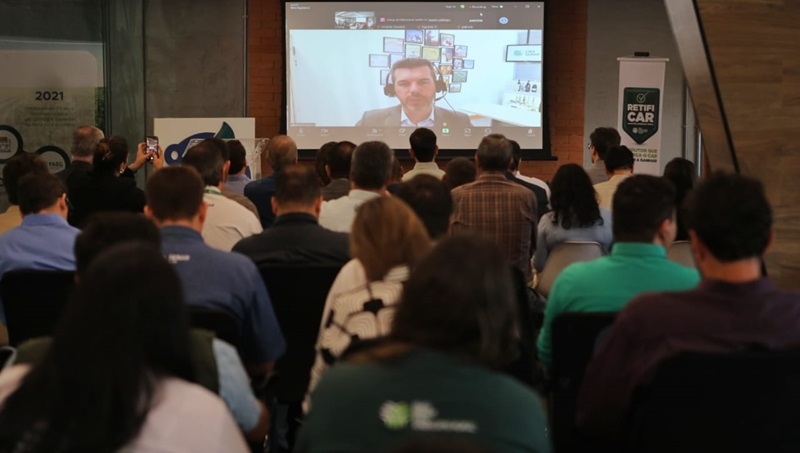 Bruno Lucchi participou do evento à distância.